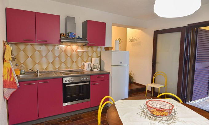 Klenovica Apartment | Two bedroom apartment with terrace Klenovica, Novi Vinodolski (A-23926-a)