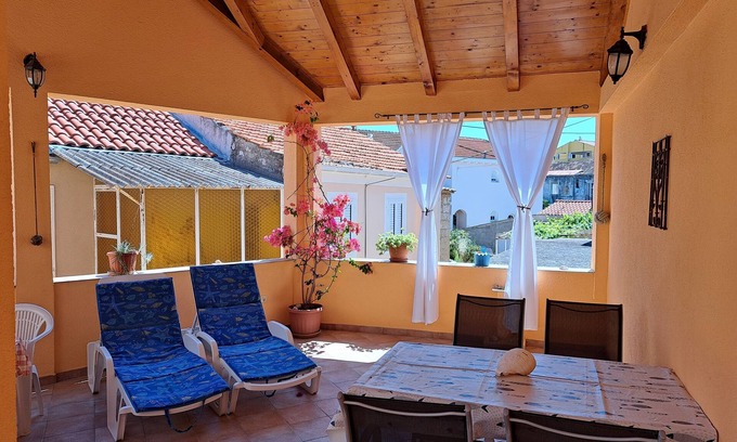 Kukljica Apartment | Two bedroom apartment with terrace and sea view Kukljica, Ugljan (A-8209-a)