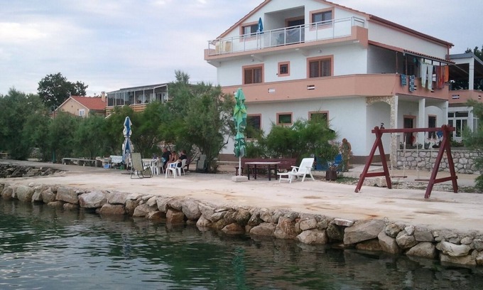 Nevidane Apartment | Two bedroom apartment near beach Neviđane, Pašman (A-11902-a)