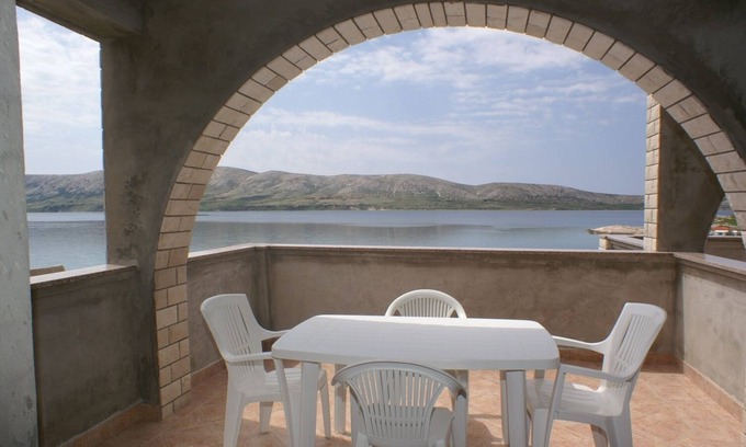 Kustici Apartment | Two bedroom apartment with terrace and sea view Zubovići, Pag (A-4130-a)