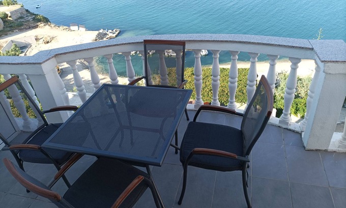 Zubovici Apartment | Two bedroom apartment with terrace and sea view Zubovići, Pag (A-6394-c)