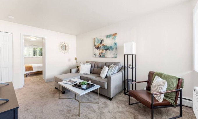 Gibraltar Apartment | Two bedroom apartment - 30 minutes from Detroit!