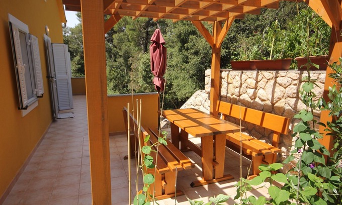 Artatore Apartment | Two bedroom apartment with terrace Artatore, Lošinj (A-8022-c)