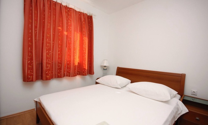 Jezera Apartment | Two bedroom apartment with terrace Jezera, Murter (A-5121-a)