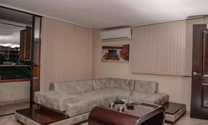 Astorga Apartment | Two Bedroom Balcony AC Hot Tub 50 meg wifi