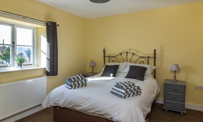 Ilton Cottage | Two Bedroom Cottage in Idyllic Location