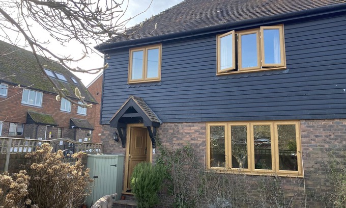 Rye Cottage | Two bedroom cottage in the heart of Rye with private parking.