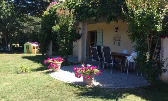 Domme Apartment | Two bedroom ground floor apartment, quiet location, ideal for young families.