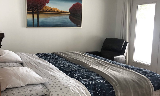 Sudbury Apartment | Two bedroom guest suite on the lake