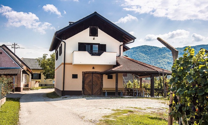 Cerklje ob Krki House | Two Bedroom Holiday Home with Terrace & BBQ