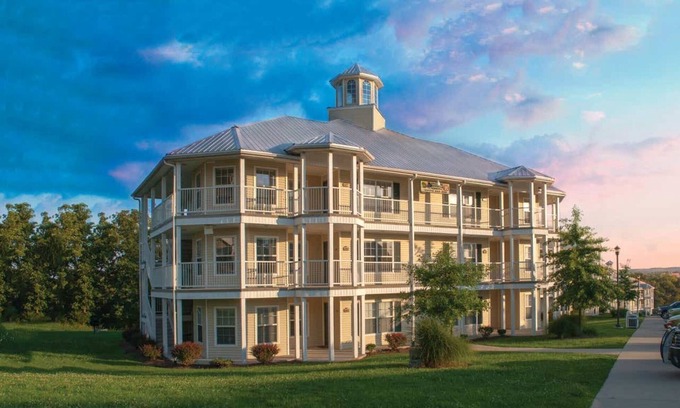 Branson Condo | Two Bedroom Luxury Condo, Branson Missouri (2109791)