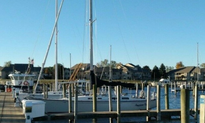 Bluffton House | Two Bedroom Sailboat