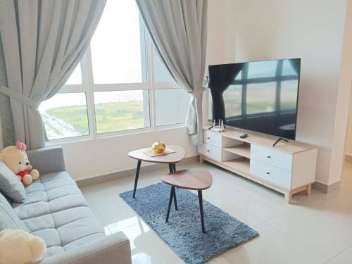 Malacca City Apartment | Two Bedroom Seaview Amber Cove