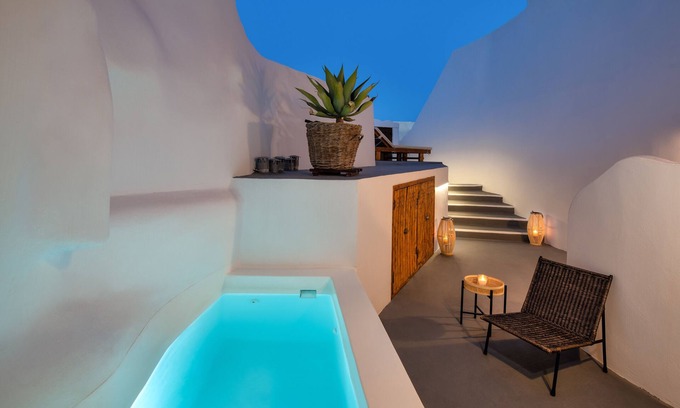 Megalochori Apartment | Two bedroom suite with Outdoor hot tub (Ambelos) @ Aegean Mist Suites