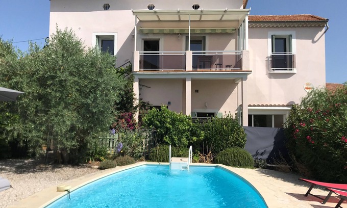Roujan Apartment | Two bedrooms for six people, swimming pool in Hérault