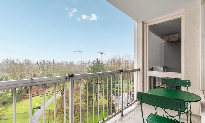 La Madeleine Apartment | Two bedrooms with balcony