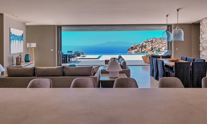 Milopotas Villa | Two Br Luxury Peaceful Mylo Villa with Living Room Close to Mylopotas Beach