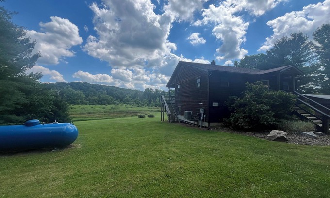 Logan Cabin | Two cabin property! Great for Groups! Amazing views and sunsets!
