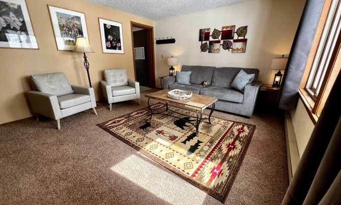 Lake City Condo | Two condos bundled together to accommodate your group! Sleep up to 12 people.