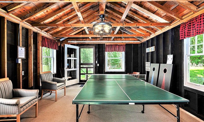 Cheboygan Cottage | Two Cottages near Mullett Lake