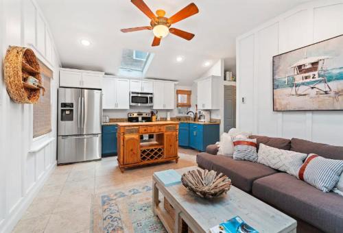 Margate City House | Two Cottages w/Patios - Close to Beach
