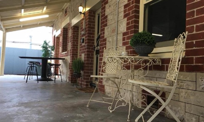 Keith Bed & Breakfast | Two Cow Cottage Bed & Breakfast
