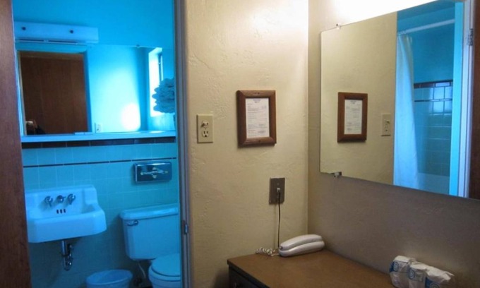 Cortez Apartment | Two Double Beds at Aneth Lodge