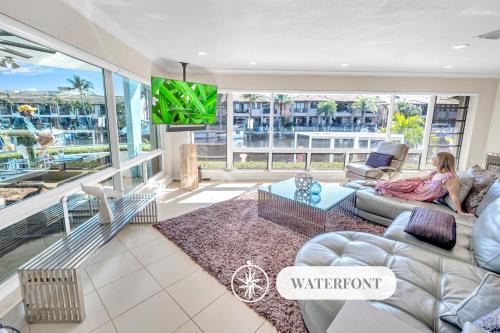 Coral Ridge Apartment | Two-floor Suite Heated pool Dock Access Quiet Neighborhood SaltAire One RESlDENCES