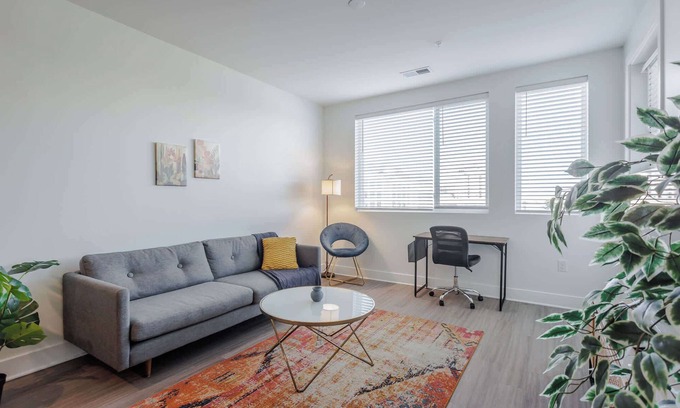 Central Business District Apartment | TWO Luxe CozySuites in Downtown Cincinnati