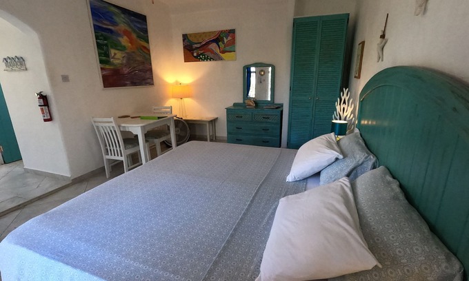 Silver Sands Apartment | Two Palms Apartment - Only 80 meters from the ocean!