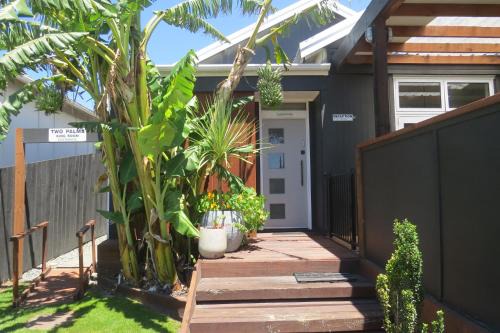 Gisborne House | Two Palms