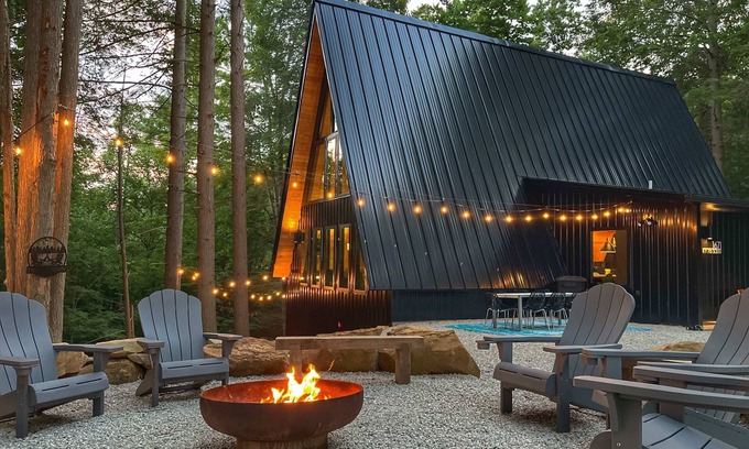 Rogers Cabin | Two Pines Hollow | Private | Waterfall | Hot Tub