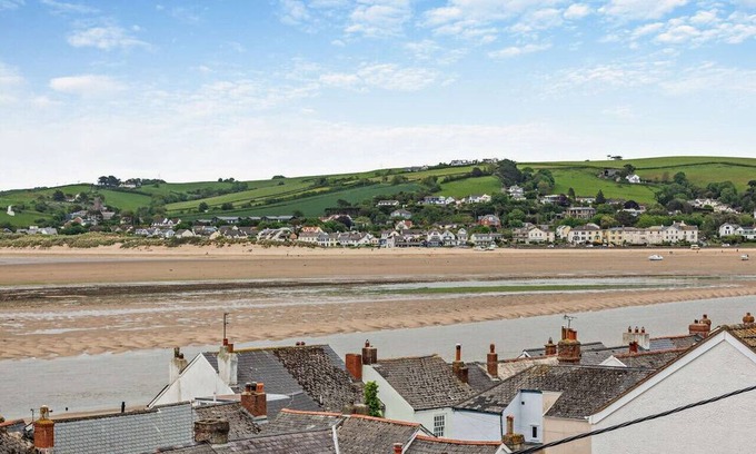 Appledore House | Two Rivers - Appledore