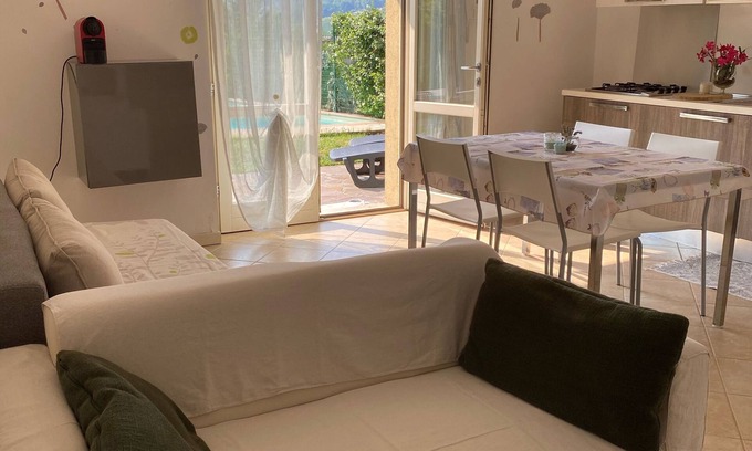 Entratico House | Two-room apartment in villa with private garden