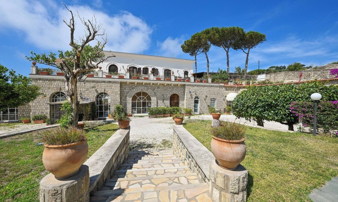 Succhivo Apartment | Two-room loft apartment with 2 bathrooms and kitchen - Tenuta Villa Tara