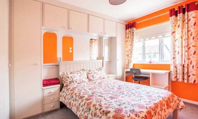 Dublin House | Two rooms in house in Kilnamanagh