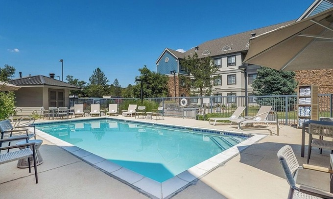 Lone Tree House | Two Spacious Suites Near Park Meadows w/Pool Access | Complimentary Breakfast