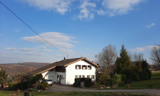 Starkenburg Apartment | Two-star holiday apartment by the Moselle