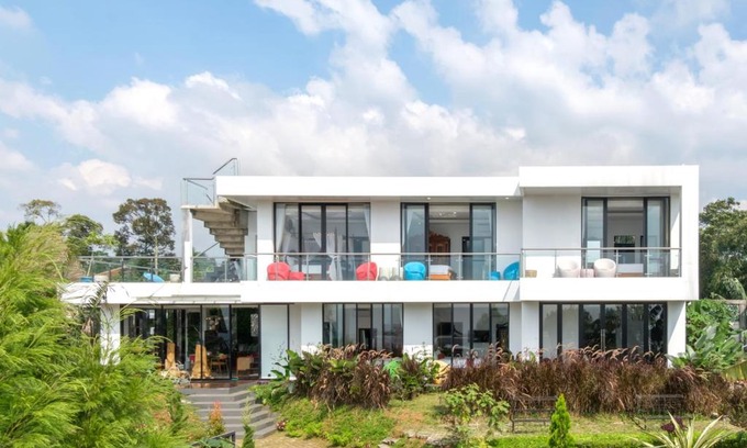 Pancawati House | TwoSpaces Living at deRos Resort & Cafe, Bogor