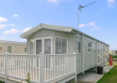 St George Resort | Ty Gwyn Park