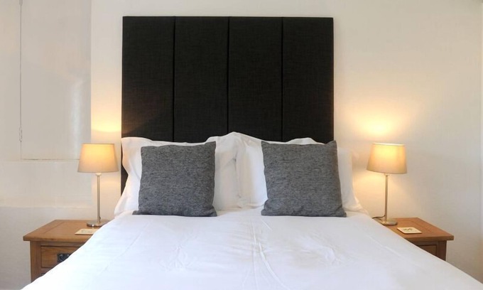 Brecon House | Ty Helyg Guest House