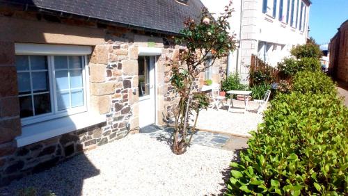 Plougasnou House | Ty Jeanne, le charme de la pierre au coeur du village