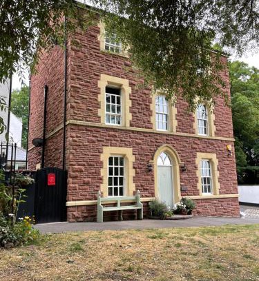 Abergavenny Bed & Breakfast | Ty Llew Lodge