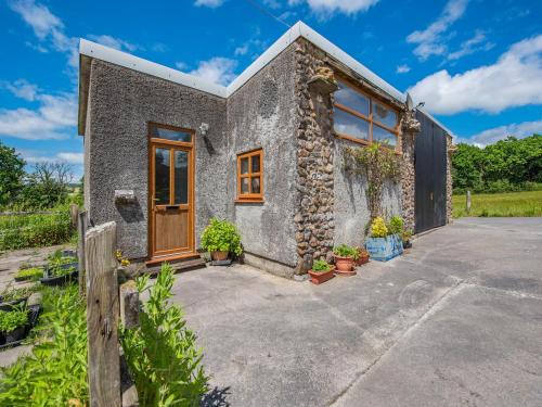 Kidwelly House | Ty'r Eithin Bach