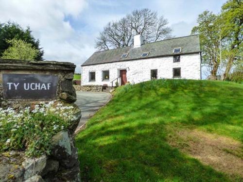 Cwmtirmynach House | Ty Uchaf