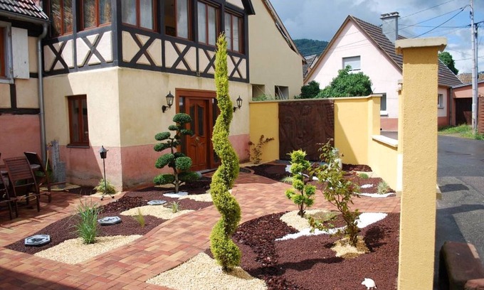 Wintzenheim House | Typical Alsatian house in the heart of the vineyards and at the foot of the mountains