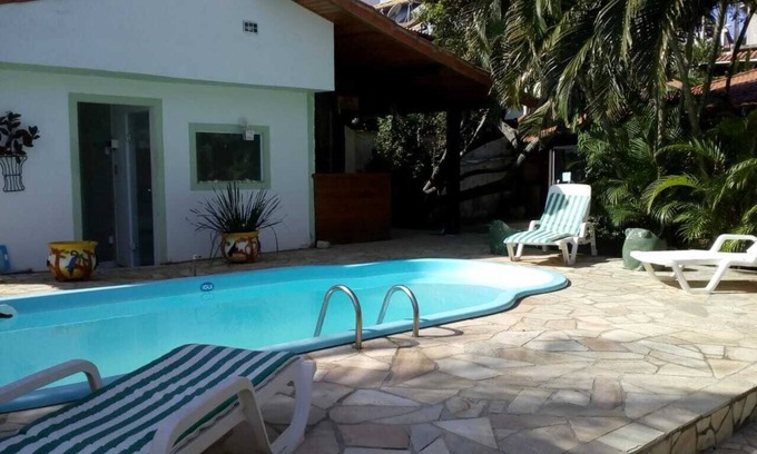Manguinhos House | Typical Búzios house on the beachfront at Geribá in Praça da Aldeia