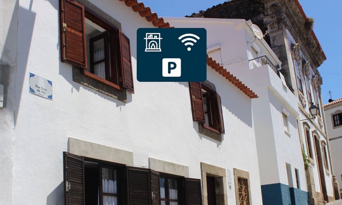 Provesende Cottage | Typical house of the Douro Wineyard Region in Sabrosa, by iZiBookings