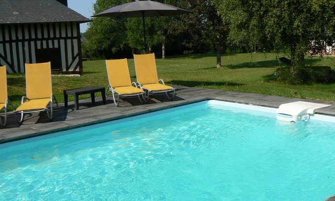 Blangy-le-Chateau House | Typical property, 20 km from Deauville: 3 houses, tennis, swimming pool