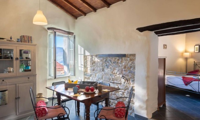 Chiusanico House | U Furnu by Interhome